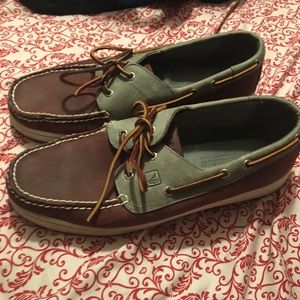 Size 12 sperry